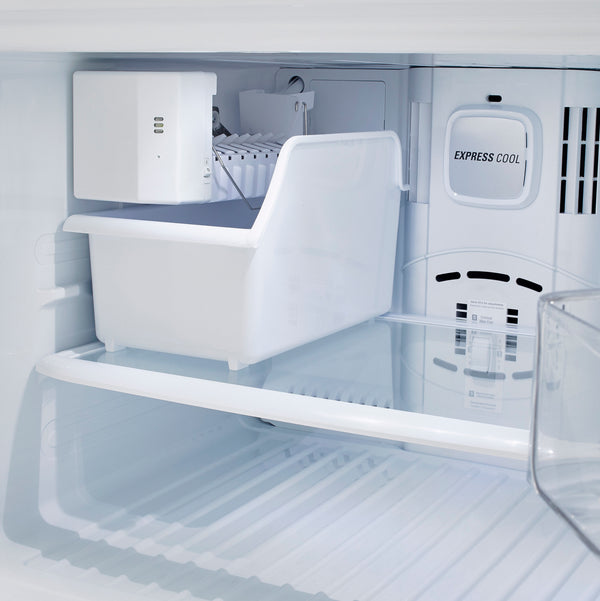 LG 20.2-cu ft Top-Freezer Refrigerator with Ice Maker ( Stainless Steel ) ENERGY STAR Certified