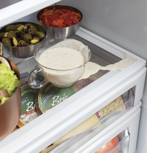 Cafe 29.5-cu ft Counter-Depth Side-by-Side Refrigerator Built-In Smart Compatible with Ice Maker ( Stainless Steel )