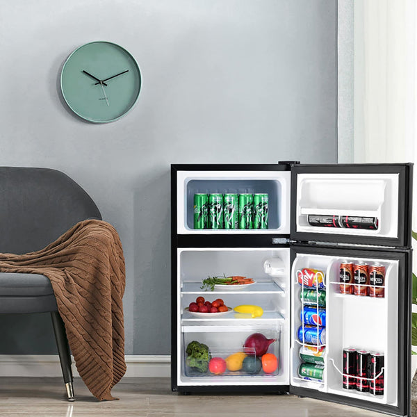 GZMR 3.2 cu ft Compact Stainless Steel Refrigerator 3.2-cu ft with Freezer ( Black )