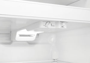 Frigidaire 18.3-cu ft Top-Freezer Refrigerator ( White ) Garage Ready
