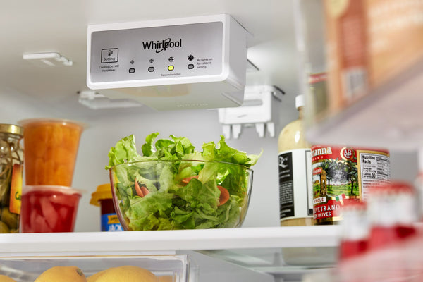 Whirlpool 16.3-cu ft Top-Freezer Refrigerator ( Black ) ENERGY STAR Certified