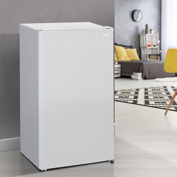 West Bend 3.3-cu ft Mini Fridge with Freezer ( White ) ENERGY STAR