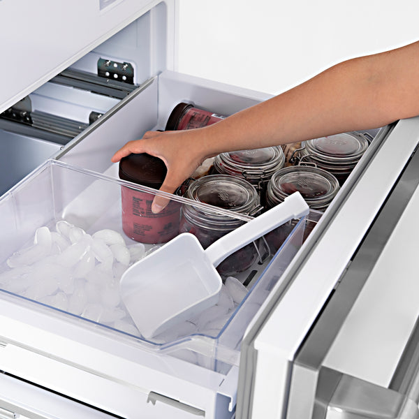 ZLINE KITCHEN & BATH Built-In 16.1-cu ft Counter-Depth Built-In Bottom-Freezer Refrigerator with Ice Maker ( Stainless Steel ) ENERGY STAR Certified