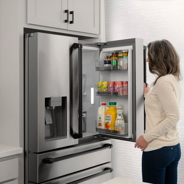 ZLINE KITCHEN & BATH Counter-Depth 21.6-cu ft 4 -Door French Door Refrigerator with Ice Maker with Water Dispenser ( Fingerprint Resistant Stainless Steel with Matte Black accent Handles ) ENERGY STAR Certified