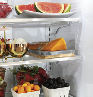 Cafe Counter-Depth 18.6-cu ft 3 -Door French Door Refrigerator with Ice Maker with Water Dispenser ( Stainless Steel ) ENERGY STAR Certified