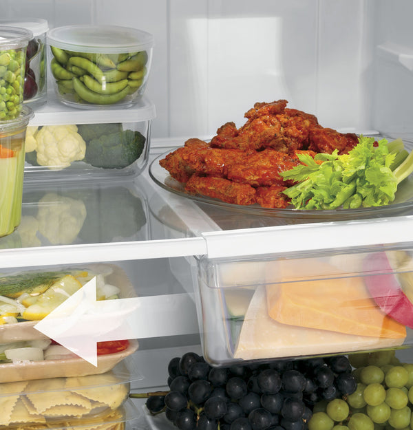 GE 17.5-cu ft Top-Freezer Refrigerator ( Stainless Steel )