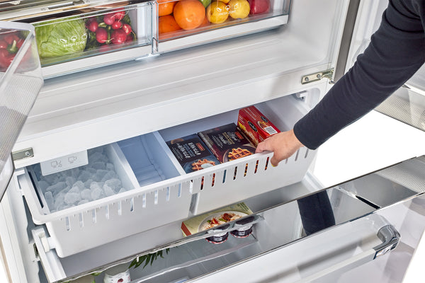 UNIQUE Classic Retro Counter-Depth 21.4-cu ft 3 -Door French Door Refrigerator with Ice Maker with Ice Dispenser ( Marshmallow White ) ENERGY STAR Certified