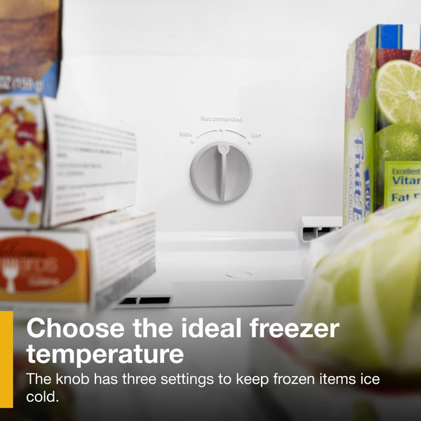 Whirlpool Flexible Storage Bin 17.6-cu ft Top-Freezer Refrigerator ( Monochromatic Stainless Steel )