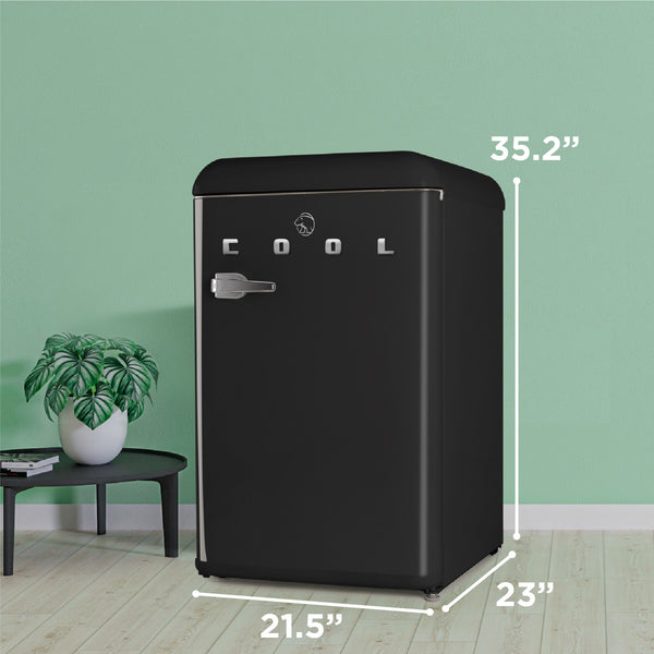 Commercial Cool 4.0-cu ft Mini Fridge with Freezer ( Black )