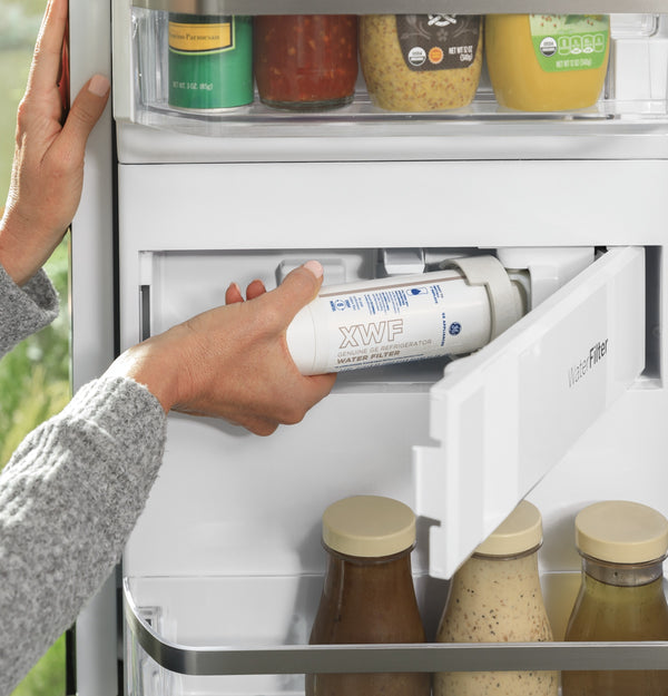 Cafe Standard-Depth 27.8-cu ft 4 -Door Smart Compatible French Door Refrigerator with Ice Maker with Water and Ice Dispenser ( Matte White ) ENERGY STAR Certified