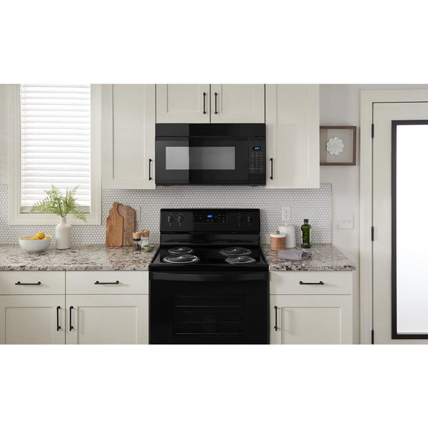 Amana 18.2-cu ft Top-Freezer Refrigerator & Electric Range Suit in Black